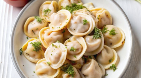 ‪Пельмени - Донские (курица, свинина)