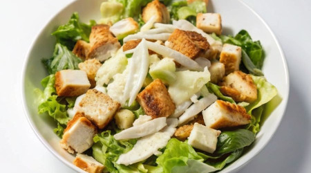 Салат «Цезарь» с курицей
