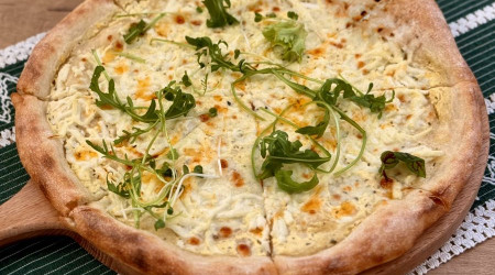 Пицца четыре сыра 30 см 